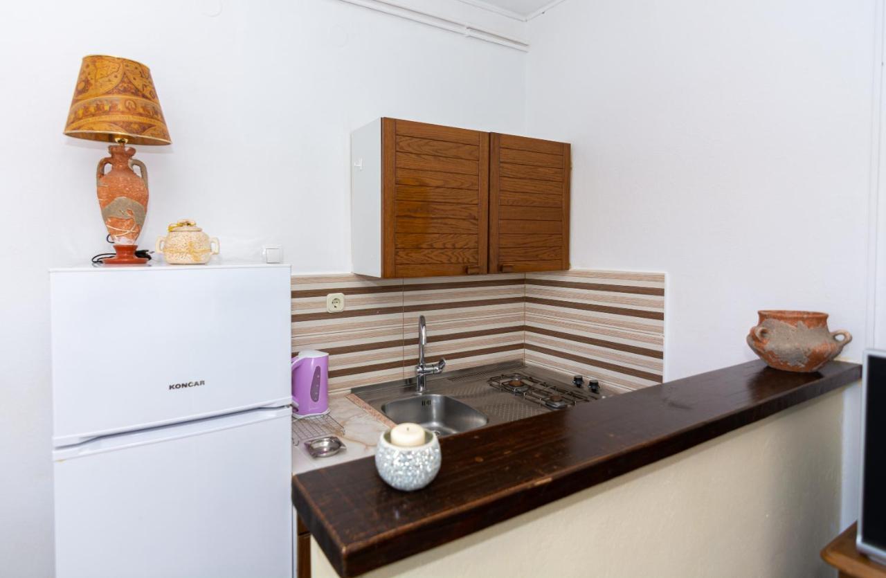 Apartment Plemic Pag Town Exterior foto