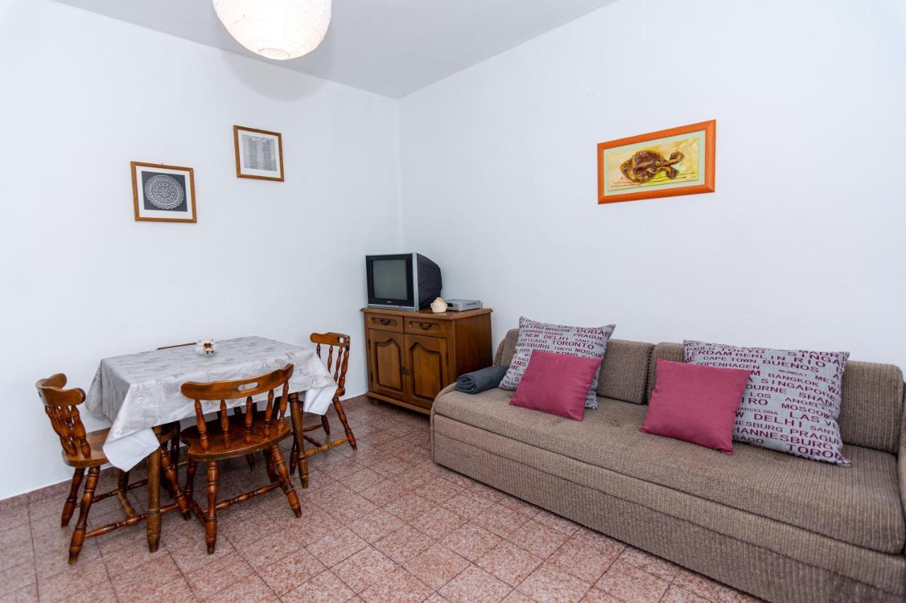 Apartment Plemic Pag Town Exterior foto